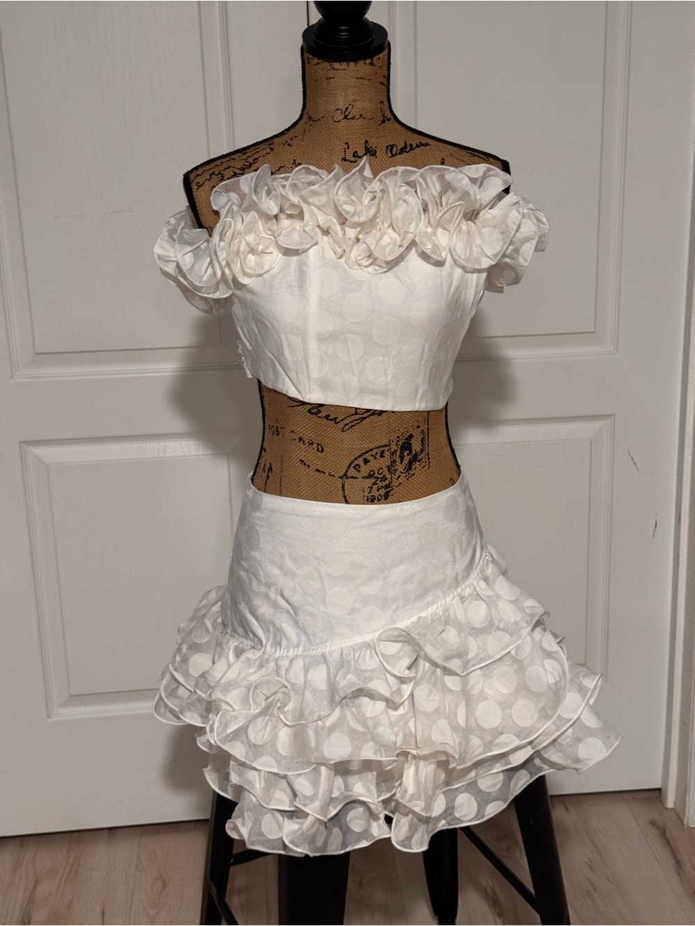DO+BE White Love Life Top - Off-Shoulder Crop